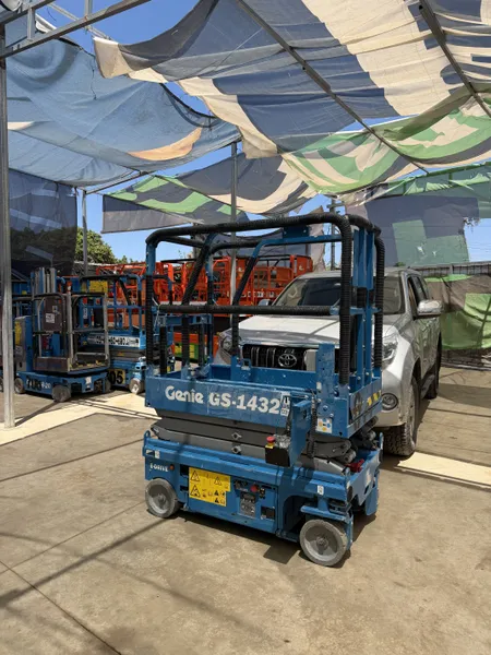Genie GS-1432m - במת מספריים של ליפטרנט