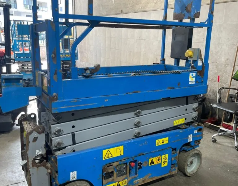 Genie GS-1932m - במת מספריים של אופק במות הרמה